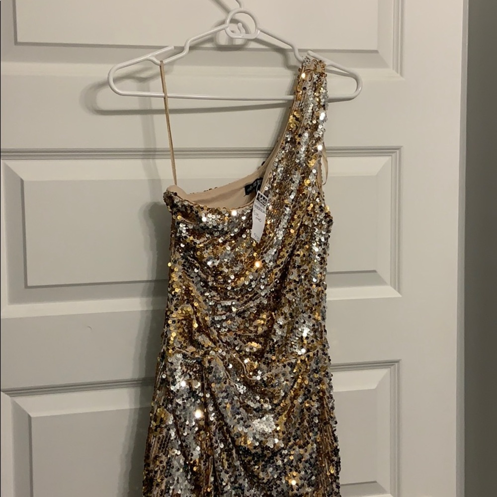 Gold sequin One Shoulder short dress